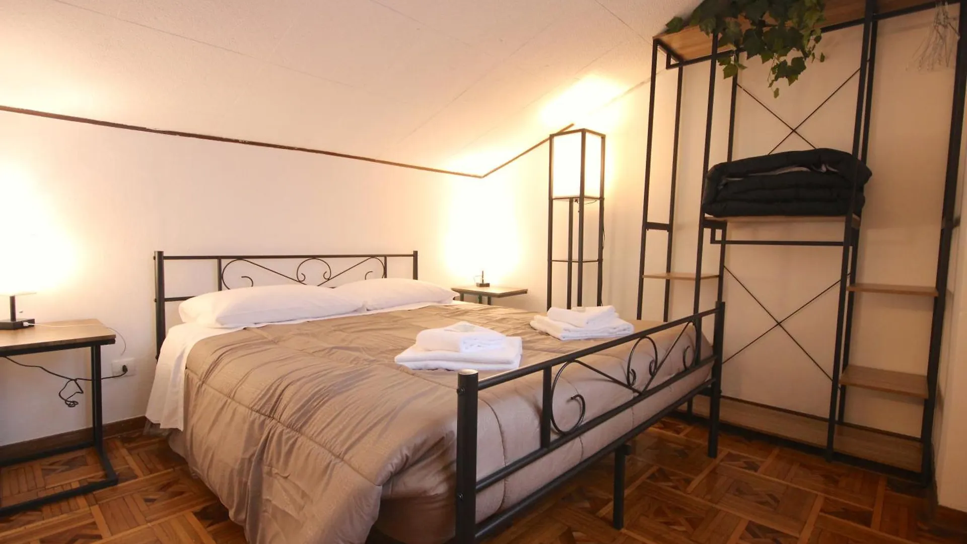 Case Vr Holiday Niccoloft Verona